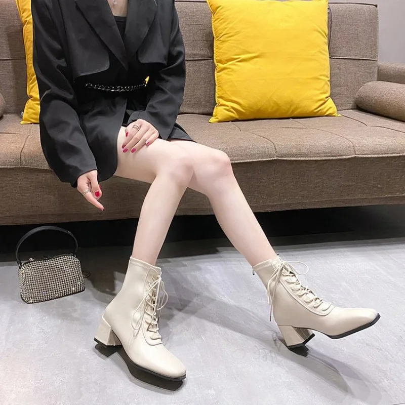 Women High-heeled Boots 2024 Fall Square Head Lace-up Chunky Shoes Heels Retro Minimalist Fashion Boots Comfortable Chelsea Boot