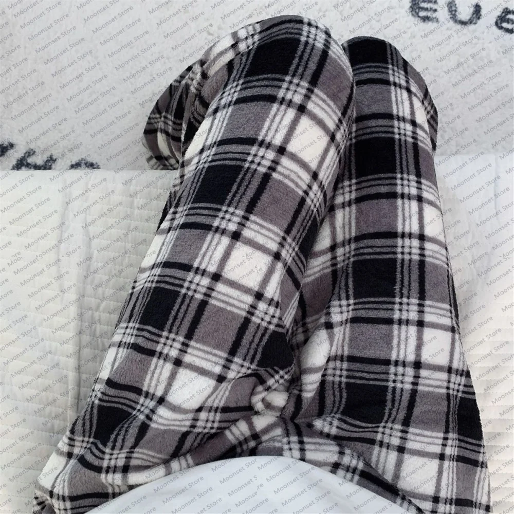 

Classic checked pants Autumn and winter long pants home fleece flannel warm pajama pants asual can be worn outside comfortable