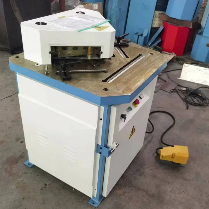 

Suitable Automotive Manufacturing Corner Notching Machine for Sheet Metal 90 Degree Angle Cutting Angle Cutting and Notching