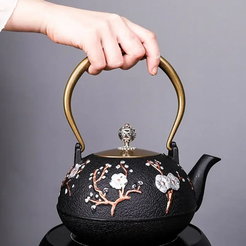 Japanese High quality Cast Iron Teapot Induction Cooker Kettle With Strainer Tea Pot Oolong Tea Coffee Maker Office Tea set 1.2L