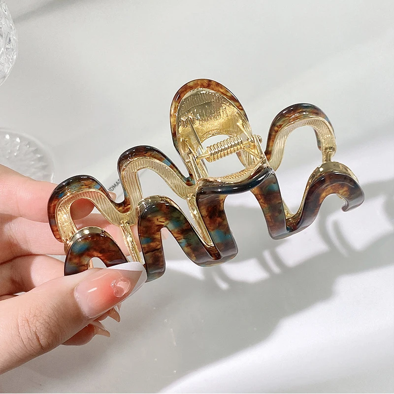 Korean New Retro 11.5cm Acetic Acid  Shark Clip High Quality Wave Metal Hair Clip Claw Hair Accessoriese For Woman Girls