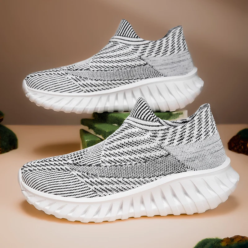 

New Men Running Walking Sock Shoes Women Thick Sole Fashion Casual Sneakers Breathable Sport Shoes Couple Casual Walking Shoes