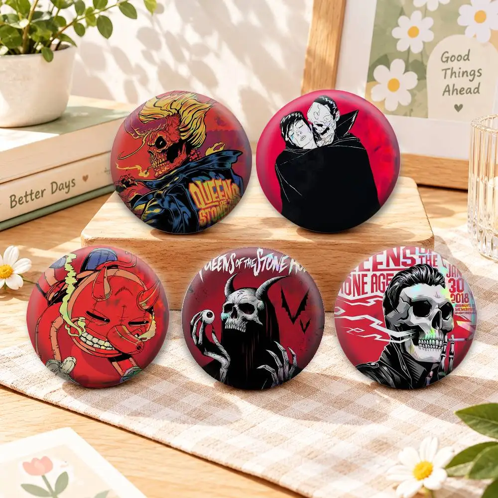 QOTSA Q-Queens of the Stone Age Badges Creative Tinplate Button PinsBrooch Badge Clothes Backpack