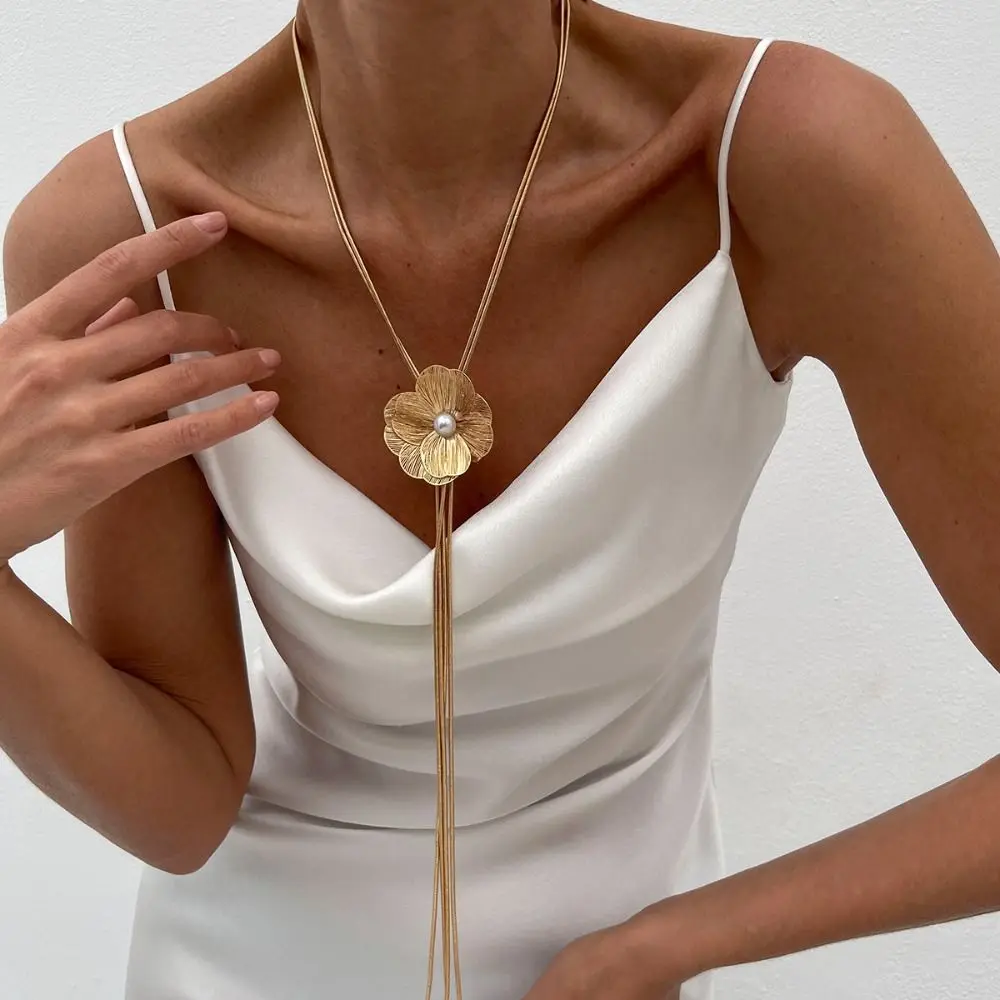 

Sweet Long Tassel Cross Pendant Necklace Flower Romantic Imitation Pearl Necklace Fashion Jewelry Clavicle Chain Couple