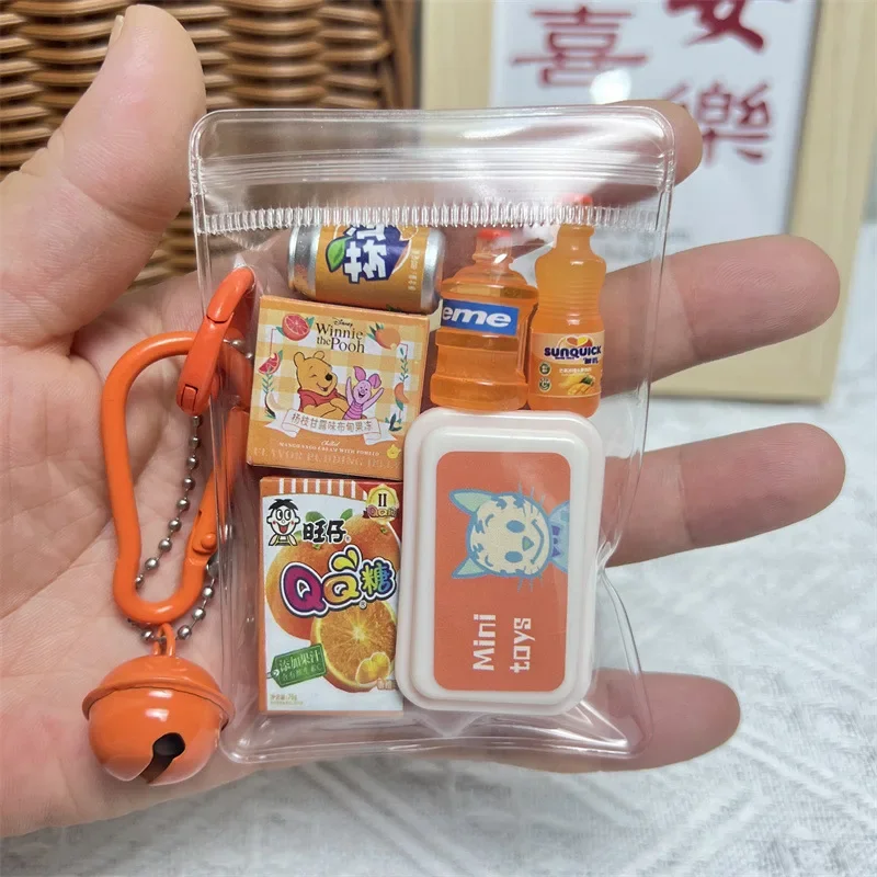Miniatura pequena nariz gawa saco comida jogar torção ovo saco mochila pingente chaveiro do telefone móvel pingente saco bonito diversão caixa cega