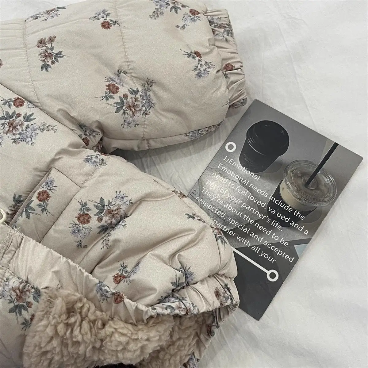 ملابس أطفال قطنية شتوية النسخة الكورية نمط جديد مع معطف زهور مخملية مضافة بمشبك دافئ من القطن وسترة مخملية #3