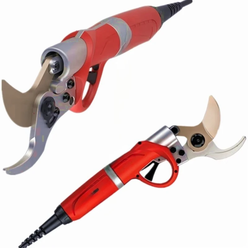 

Lithium-ion powered electric scissors for tree pruning in orchards and vineyards