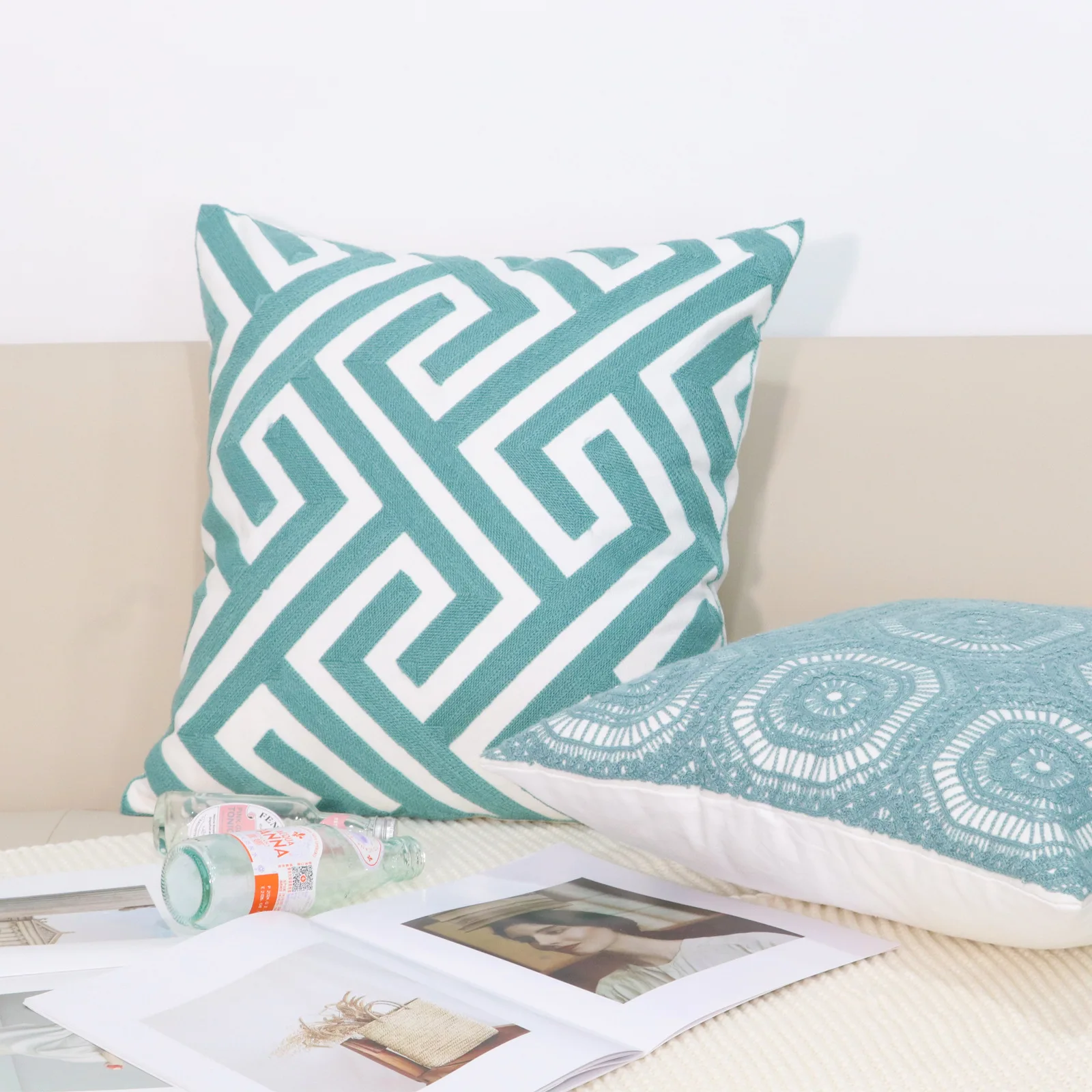 Blue Geometric Pattern Embroidery Cushion Cover Without Filler Modern Throw Pillow Cover for Home Sofa Office Cushion Dorm Decor