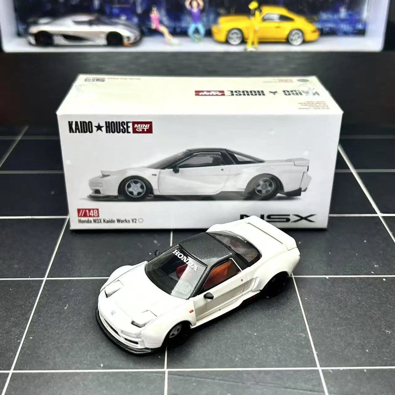 

Литой под давлением дом Kaido, масштаб 1:64, модель автомобиля из сплава Honda NSX, Коллекционная игрушка, подарок, сувенир, украшение для дисплея