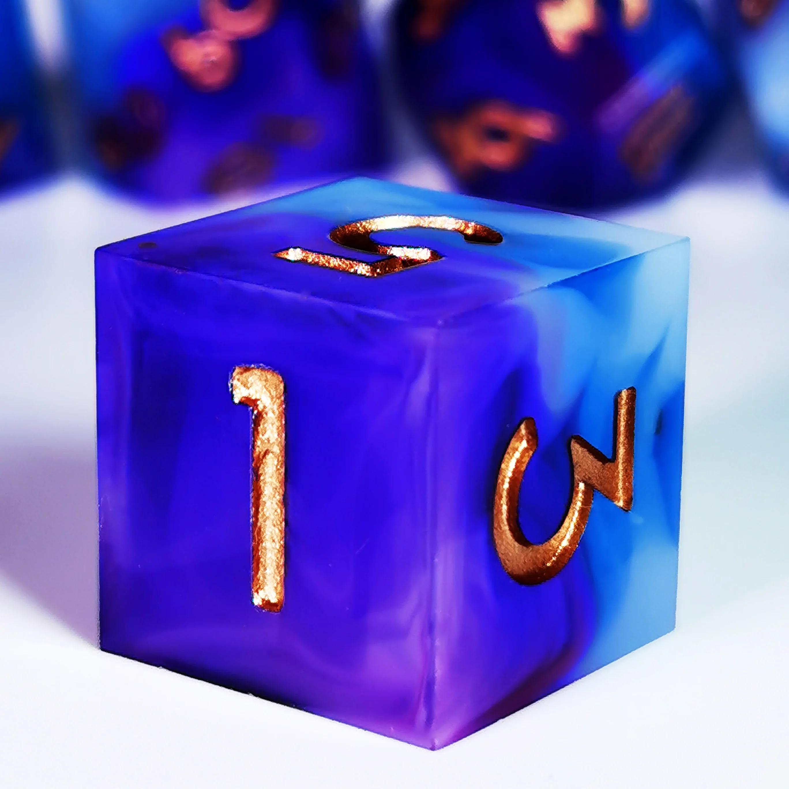 

DnD Dice Set Purple Resin - 7 Polyhedral Dice for Dungeons and Dragons, Translucent RPG Dice Set with Dragon Pattern