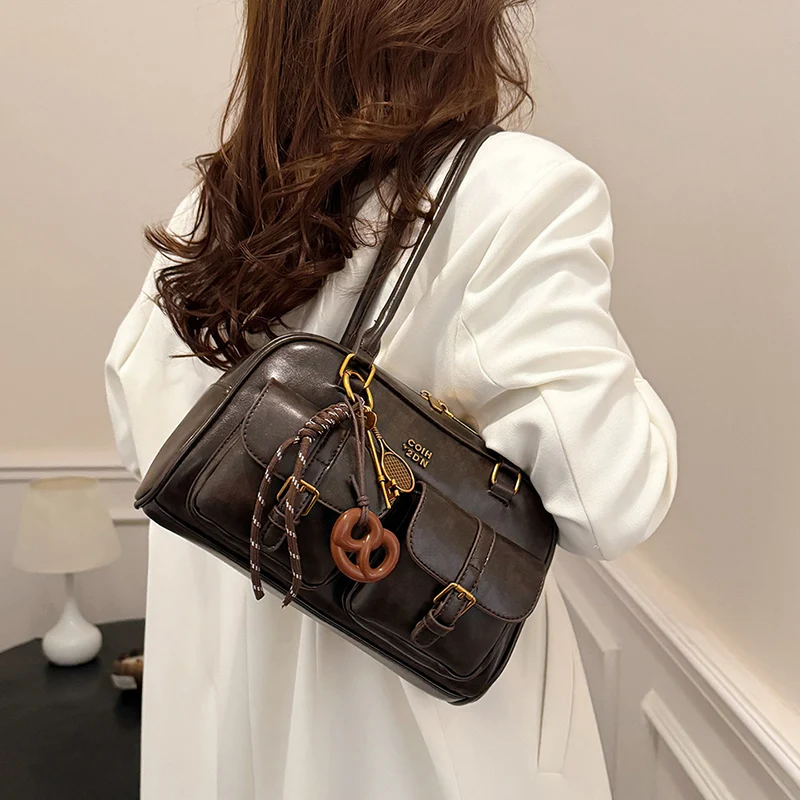 

Women's Shoulder Bag Retro Solid Color Leather Handbag With Multiple Pockets Vintage Armpit Bag PU Leather Shopping Date Handbag