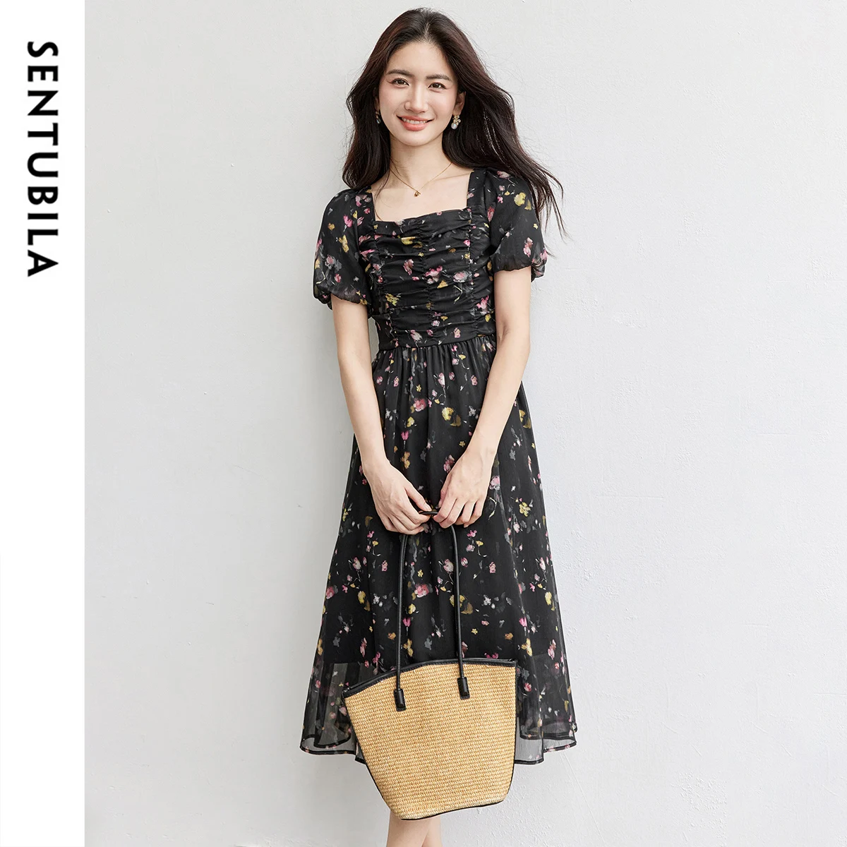 

SENTUBILA Midi Dresses 2025 Woman Puff Sleeve Summer Dress Pleated Print Design Elastic Waist Square Neck Resort Wear 152LO1632