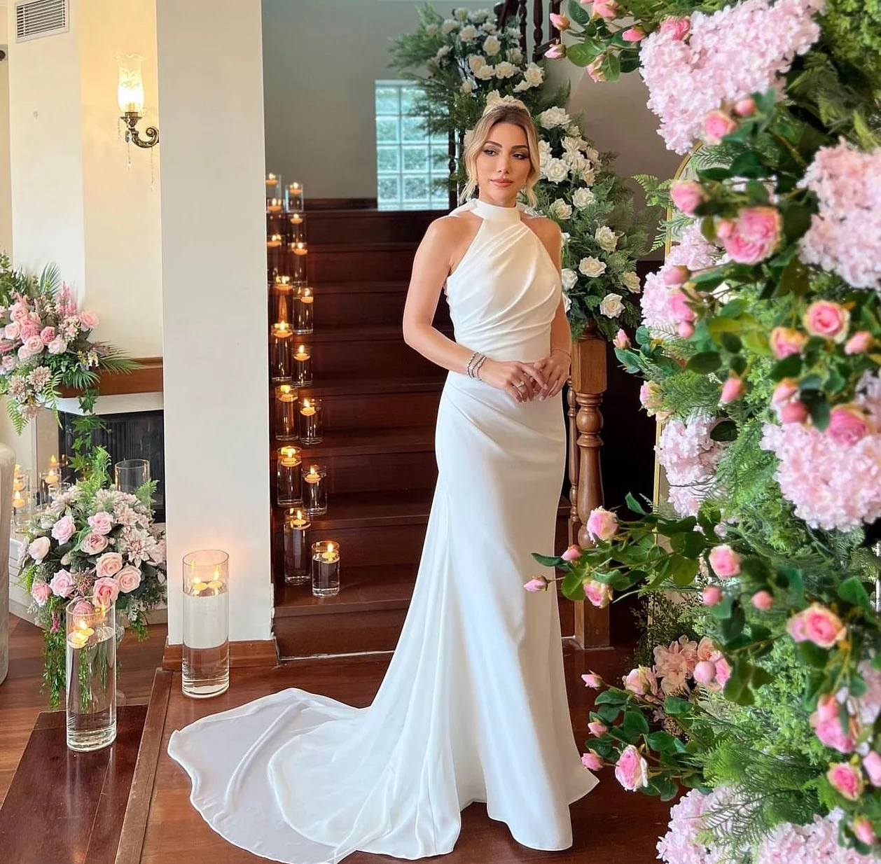 

Aenyrst Elegant Halter Neck Prom Gown Women Bow Ivory Party Evening Dress Floor Length Wedding Special Occasion Gowns customized