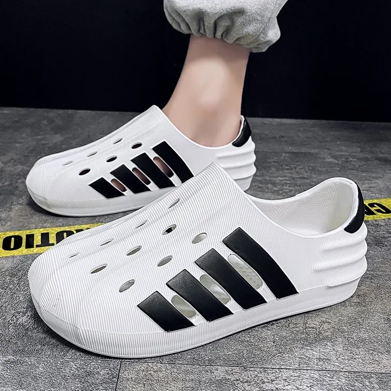 Men\'s Sandals Couple Style External Wearing Hole Shoes Non slip Tulip Slippers Outdoor Footwear Beach Casual Comfort Clogs