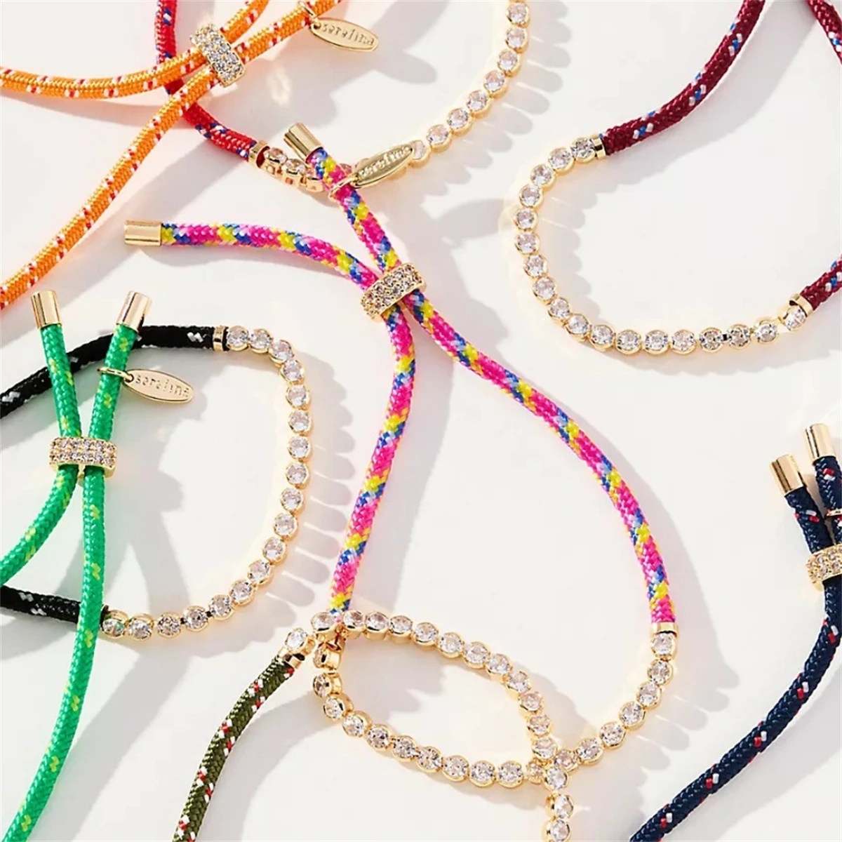 3-teiliges Modisches Mehrfarbiges Geflochtenes Seil-Armband mit Zirkon-Tenniskette, Handgefertigt und Verstellbar für Damen – Detail 5