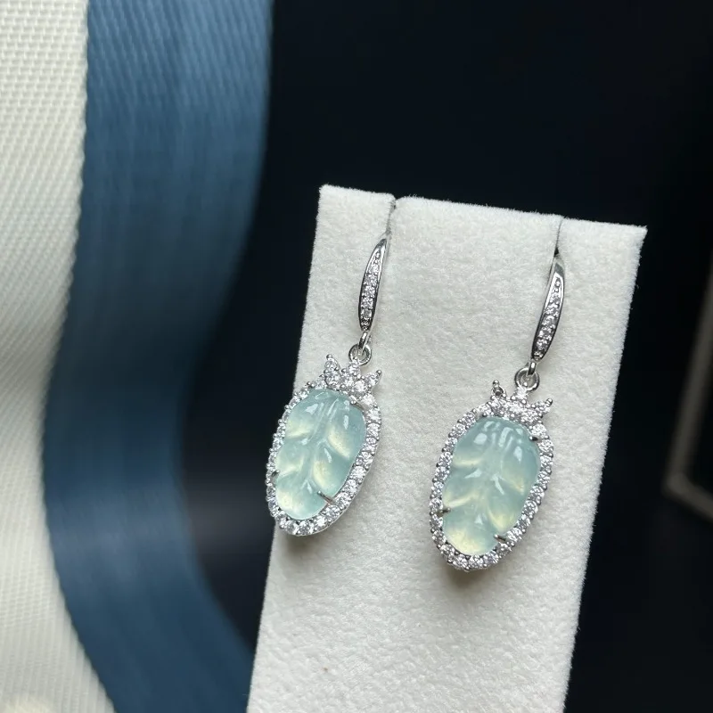 

Natural High-ice Quartzite Jade, New Women's Simple Jewelry