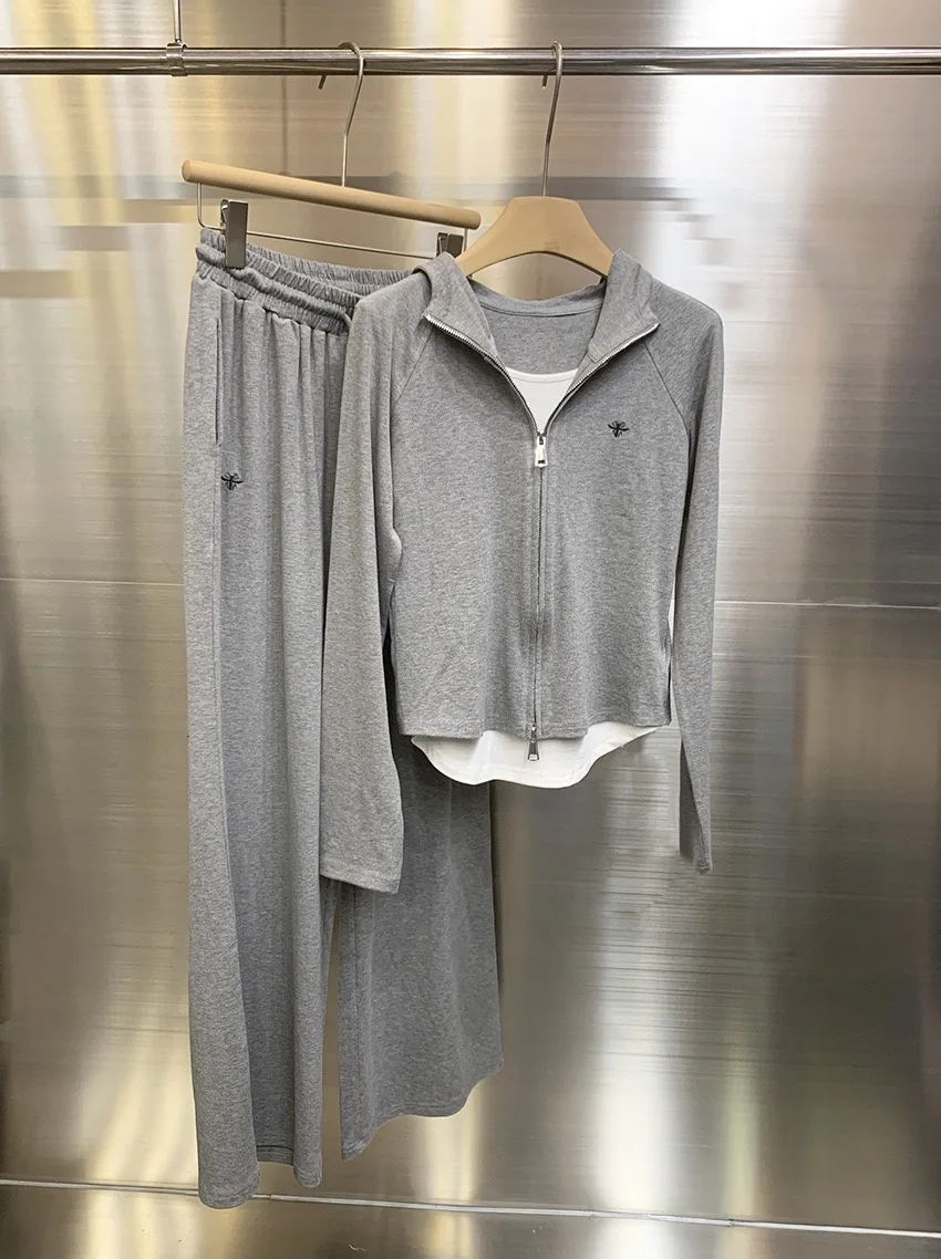 

Casual Hoodie Sweatirt Set Loose Fit Simple Design Dstring Elastic High Waist Straight Leg Pants Two-Piece Suit for Women