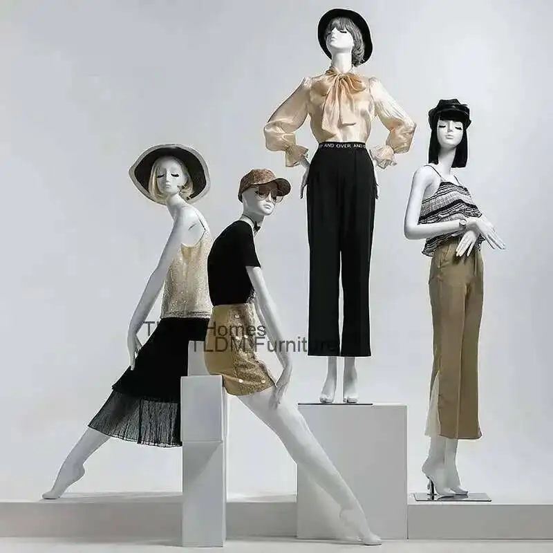 

Clothing Store Full Body Mannequins Nordic Women's Clothing Mannequin Display Stand Home Female Window Dummy Fiberglass Material