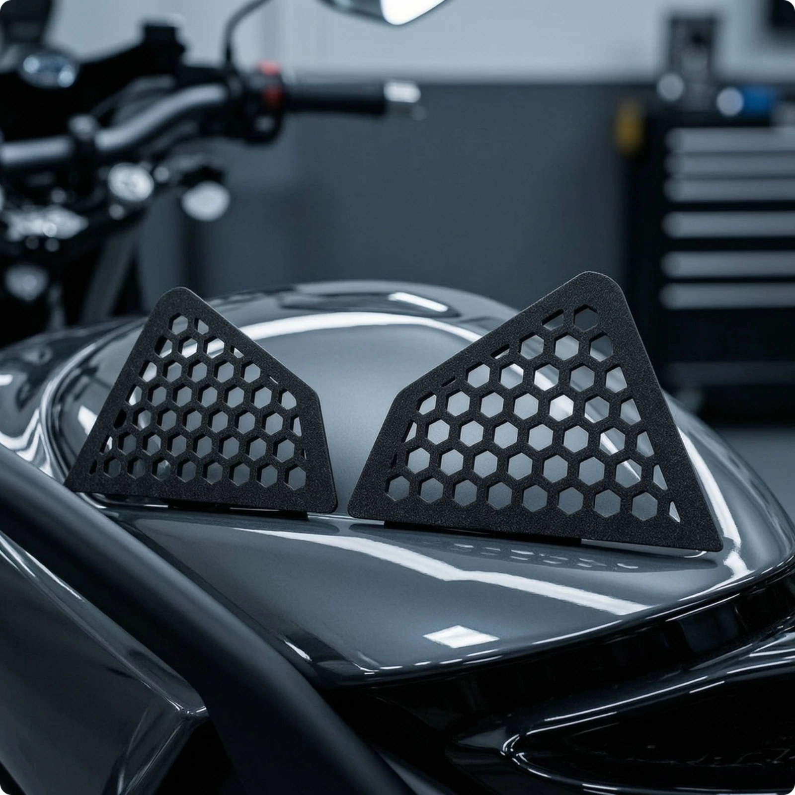 Tank Opening Cover Perforated Tank Cover Insert Motorcycle Trim Piece Textured Easy Installation