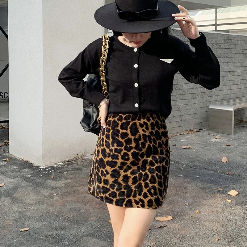 Retro leopard print brushed half skirt for women 2024 autumn new high waist slimming fashion A-line skirt spicy girl short skirt