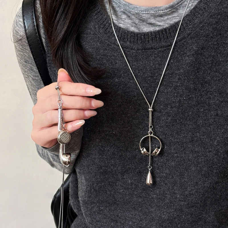 New Arrival Metal Earphones Pendant Necklace for Women Girls Personality Silver Color Headphones Y-Shaped Sweater Chain Jewelry