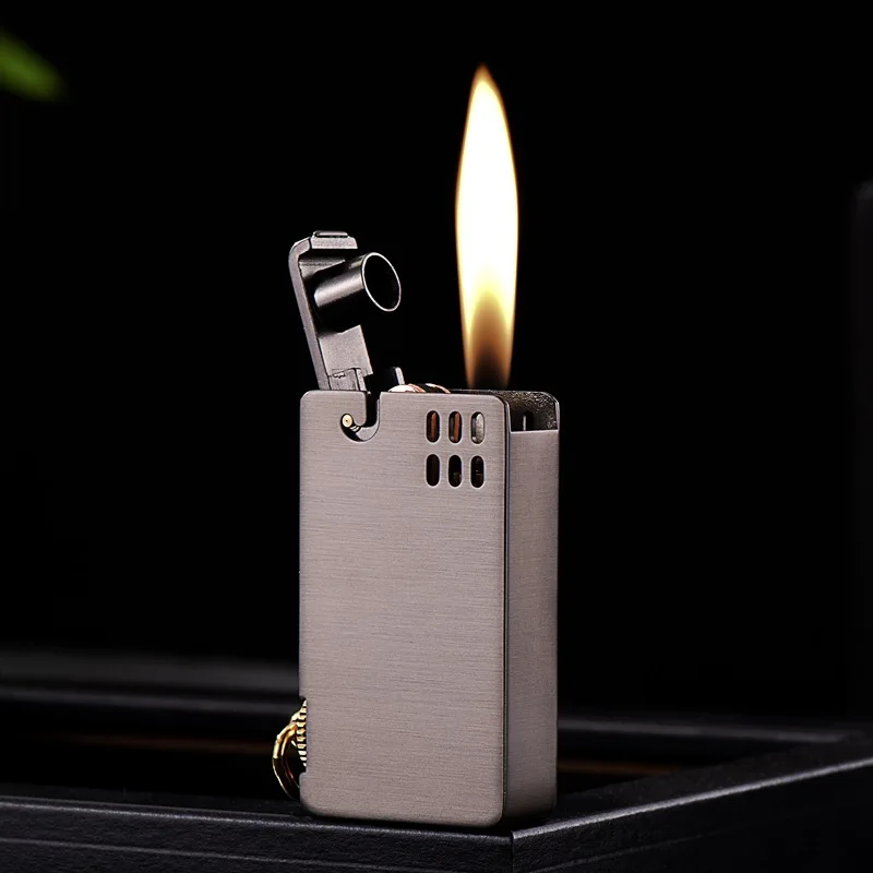 Metal Mechanical Grinding Wheel Kerosene Lighter Creative Personality One-click Ignition Lighters Smoking Accessories Men\'s Gift