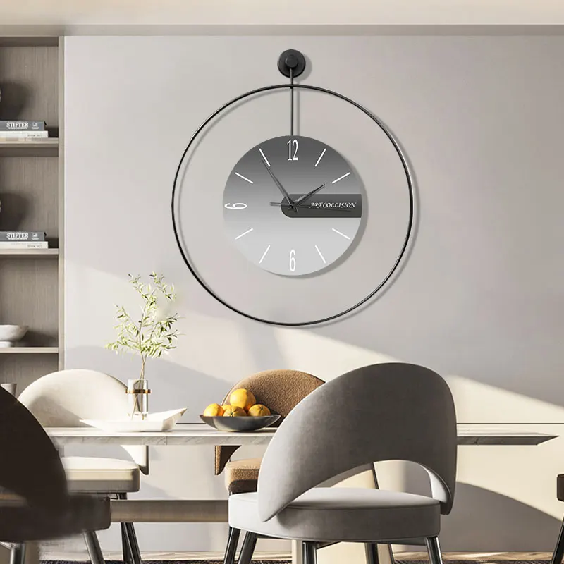 Living room decoration clock creative light luxury decoration wall clock simple modern restaurant art wrought iron mute clock