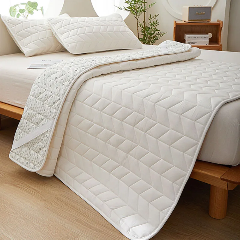 

Washed Cotton Quilted Thicken Mattress Cooling Breathable Ultra-Soft Filling Mattress Pad Bed Sheet With Straps For Home Bedroom