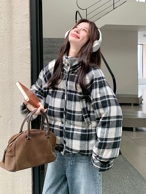 

Retro Anti-Aging College Sle Plaid down Jaet Women's ort Winter 2025 New Thi Warm Bread Coat Padded Zipper Closure