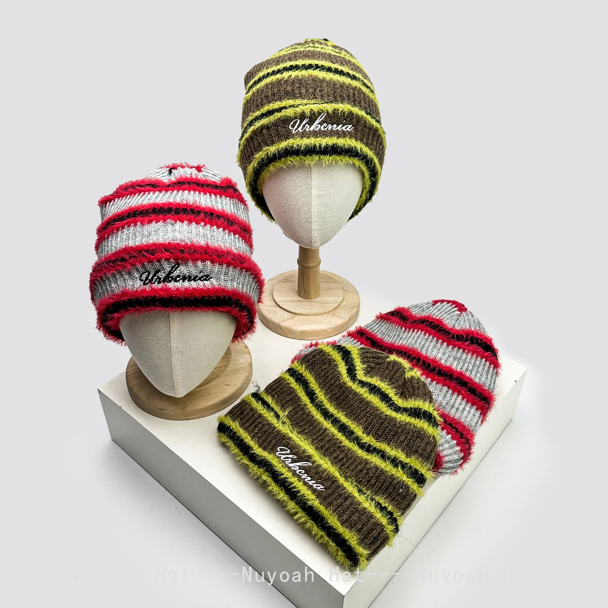 

New Men Women Korean Stripes Embroidered Letters Knitted Hats Warm Color Block Fashion Casual Beanies Versatile Elasticity ins