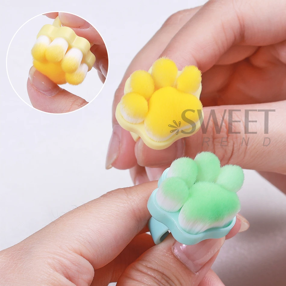 2pcs Cat Paw Shape Nail Art Brush Ring Design for Easy Handling，Nail Powder Removal Dust Soft Brush Manicure Cleaning Dust Tools