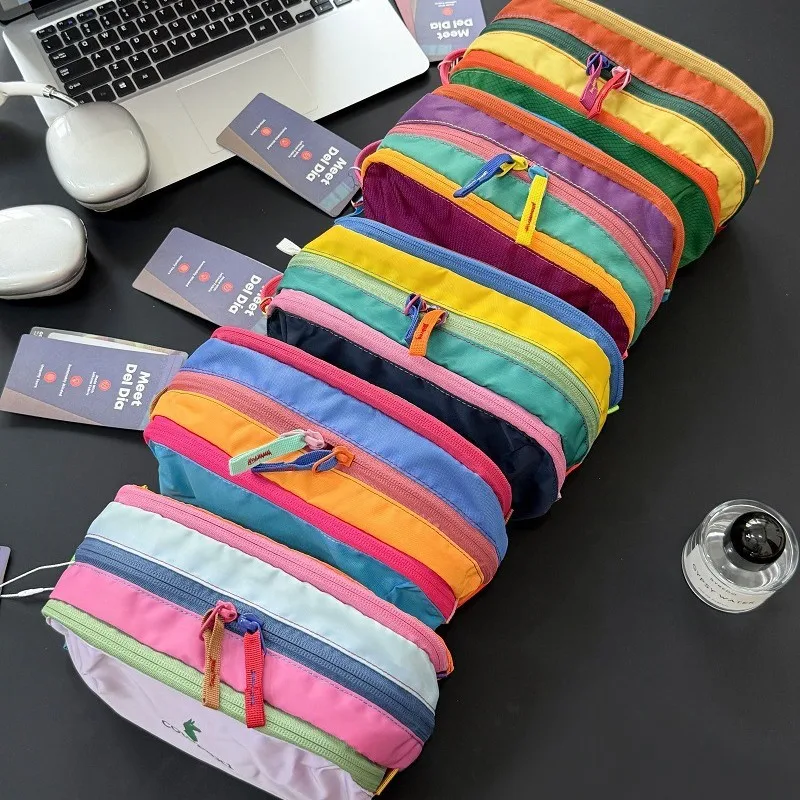 

Alpaca Outdoor Travel Fashion Waterproof Splicing Color Contrast Ultra Light Dopamine Large Capacity Washable Bag Makeup Bag