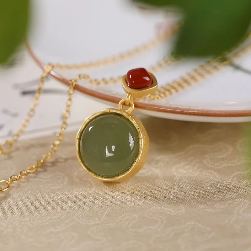 Natural Hetian jade South Red Pendant Necklace Chinese retro palace style unique ancient gold craft elegant female jewelry