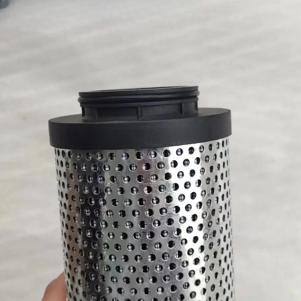 

S550 old hydraulic filter 7024037 fan motor filter cartridge 7319444