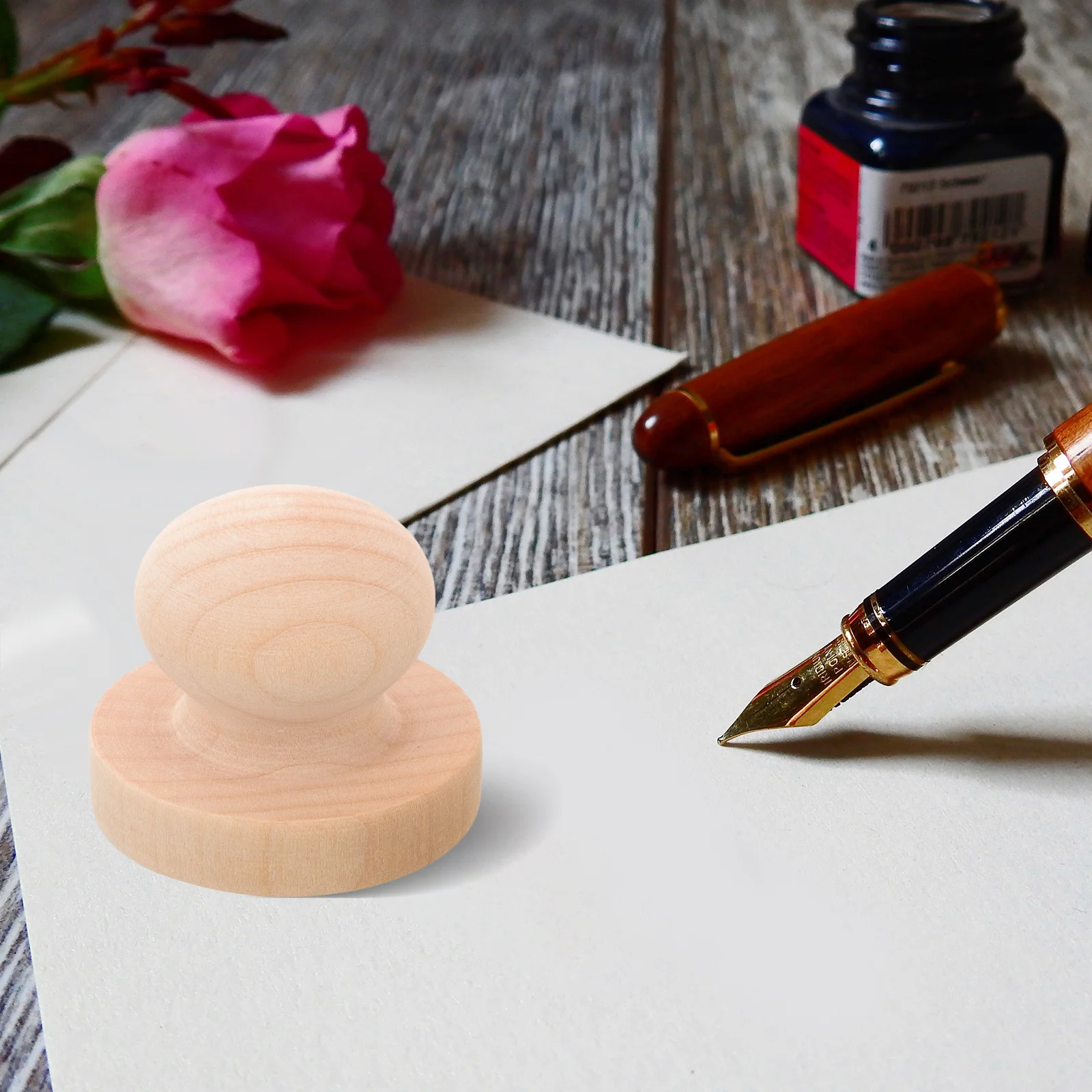 

HOMSFOU 5 Pack 38mm Wooden Stamp Round Handle Unfinished Craft Tool for Scrapbooking Pottery Making