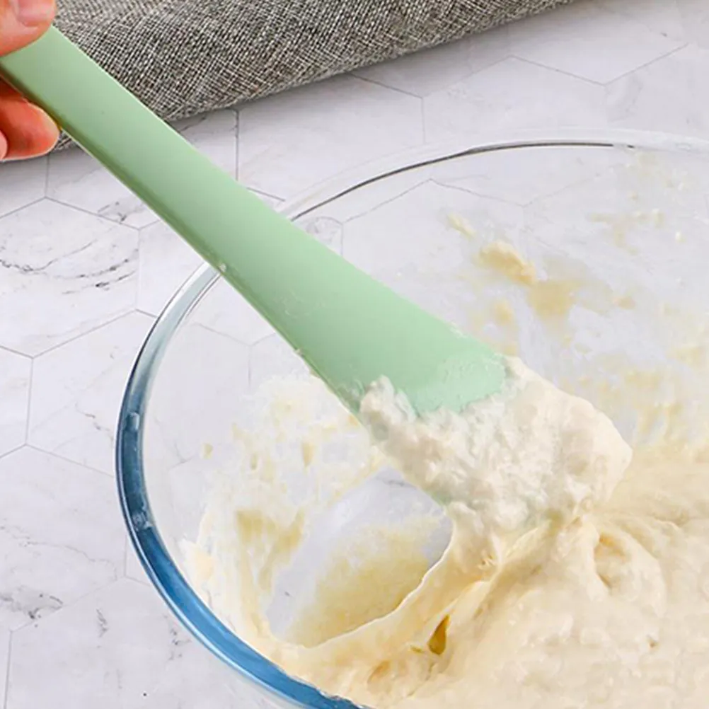 Dual-Purpose Silicone Scraper Spoon Lightweight Heat Resistant Baking Tool for Cakes Pastries Cream Spreading Multifunction