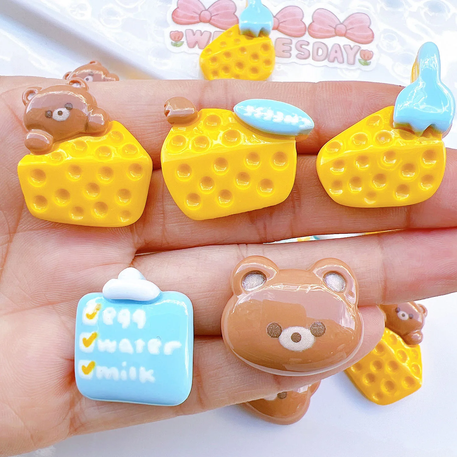 

5pcs Cute Resin Cheese Bear Cabachon Resin Flatback Scrapbooking New Arrival 2024 DIY Craft Dollhouse Accessories