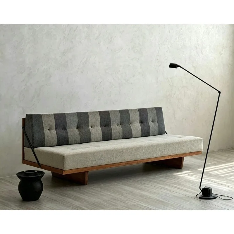 Contrasting solid wood sofa wabi-sabi wind niche living room B & B three-person fabric sofa
