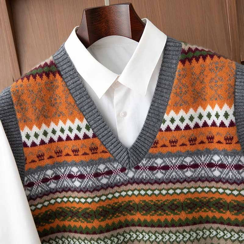 Men's Thickened Casual V-neck Jacquard Sweater Tank Top 2025 Autumn Winter Warm Trend Loose Sleeveless Pullovers Knitd Vest