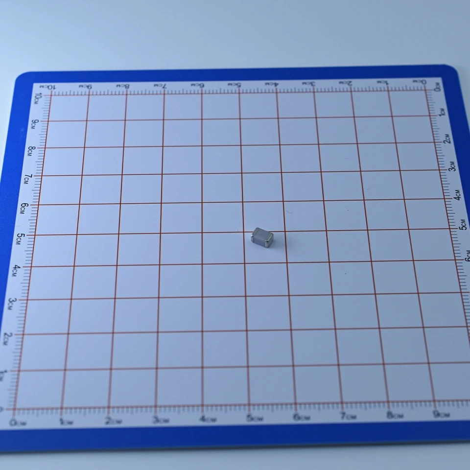 50Pcs 4532 1812 1NF…