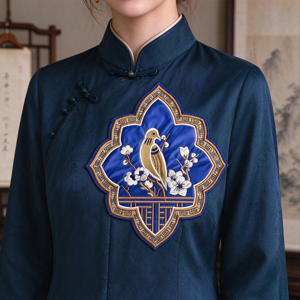 Retro orientalische Blumen- und Vogelstickerei, zum Aufbügeln, als Applikation für Qipao, Hanfu, Cheongsam, zum Basteln, für DIY-Projekte, zum Nähen und zur Reparatur von Kleidung. – Detail 1