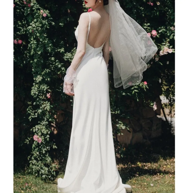 Moda senza spalline abiti da sposa per la sposa abiti da festa Sexy senza schienale per le signore eleganti semplici abiti da sposa