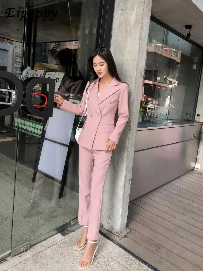 Traje Rosa ajustado a la moda para mujer