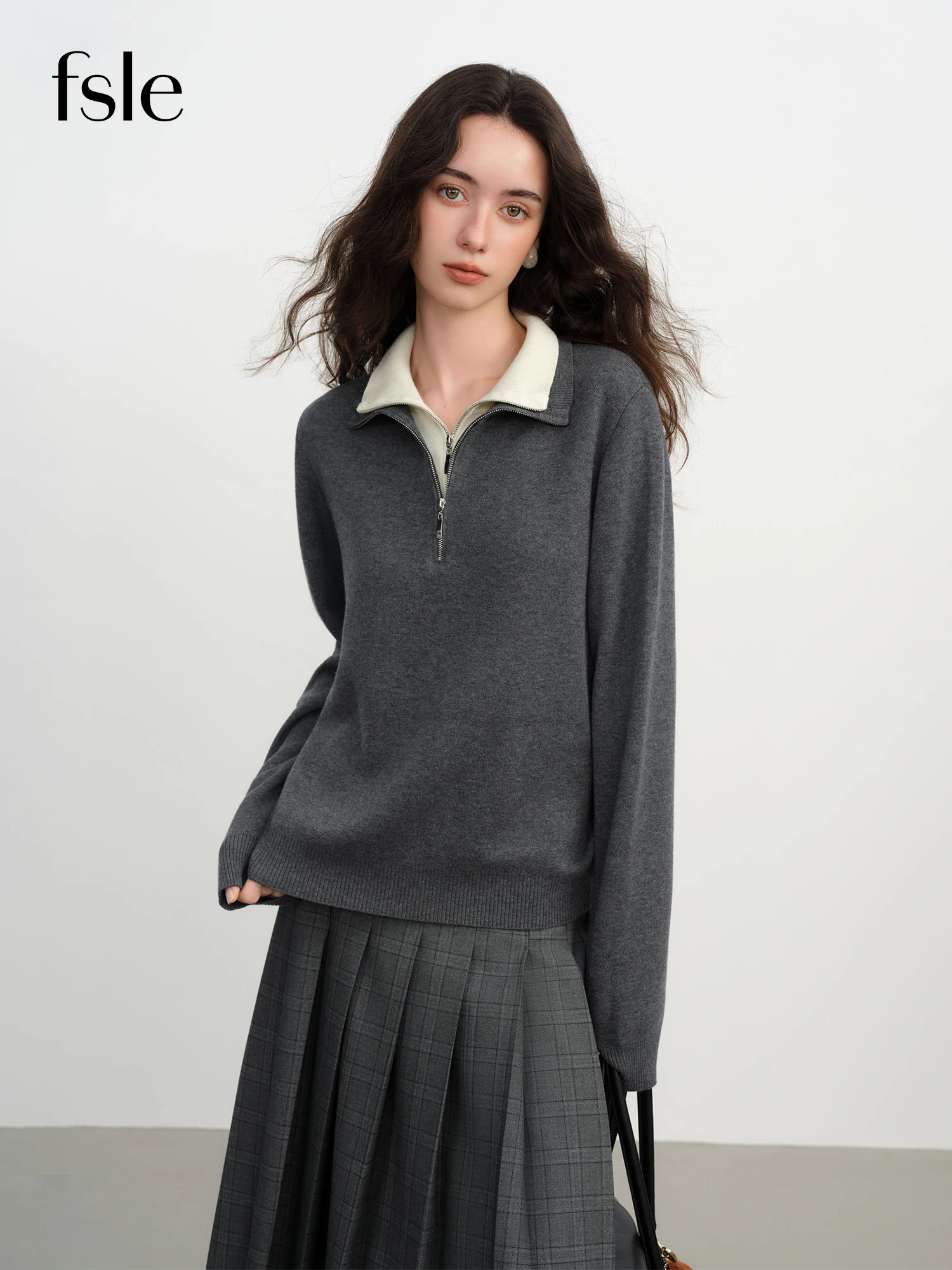 

FSLE Женский трикотаж с цветными блоками из двух частей с полувысоким воротником, новинка зимы 2025 года, универсальный вязаный пуловер с цветными блоками