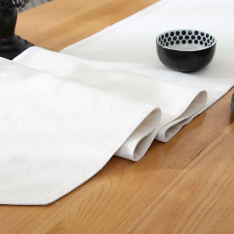 Japanese Pure Black Table Flag Chinese European Simple Tea Set Decorated with Tassel Tea Mat Cotton Double Face Table Runner
