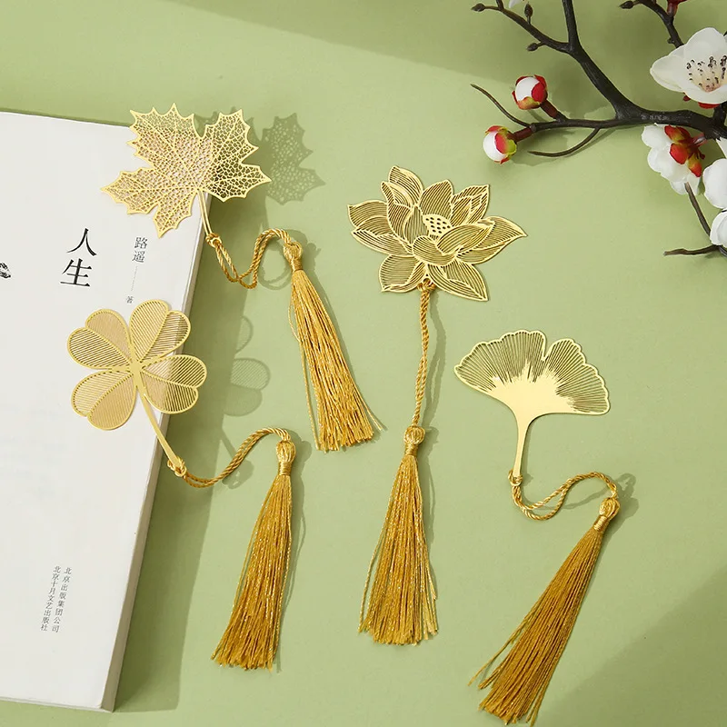Maple Leaf Leaf Vein Retro Book Clip Chinese Style Vintage Page Clip Bookmark Hollow Book Mark Metal Bookmark Leaf Bookmark
