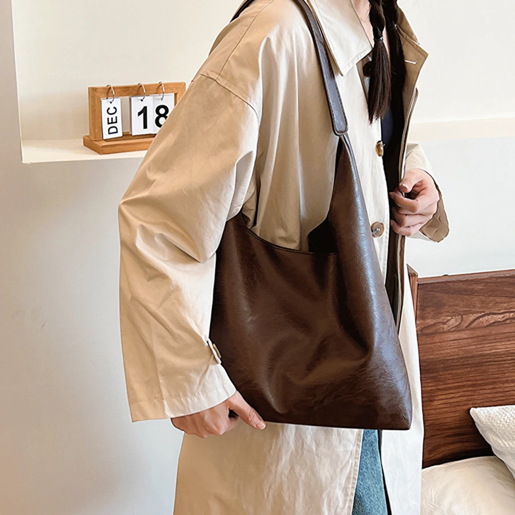 

PU Soft Leather Tote Bag Solid Color Women Vegan Leather Slouch Bag Lightweight Underarm Bag Hasp Closure Casual Style Daily Bag