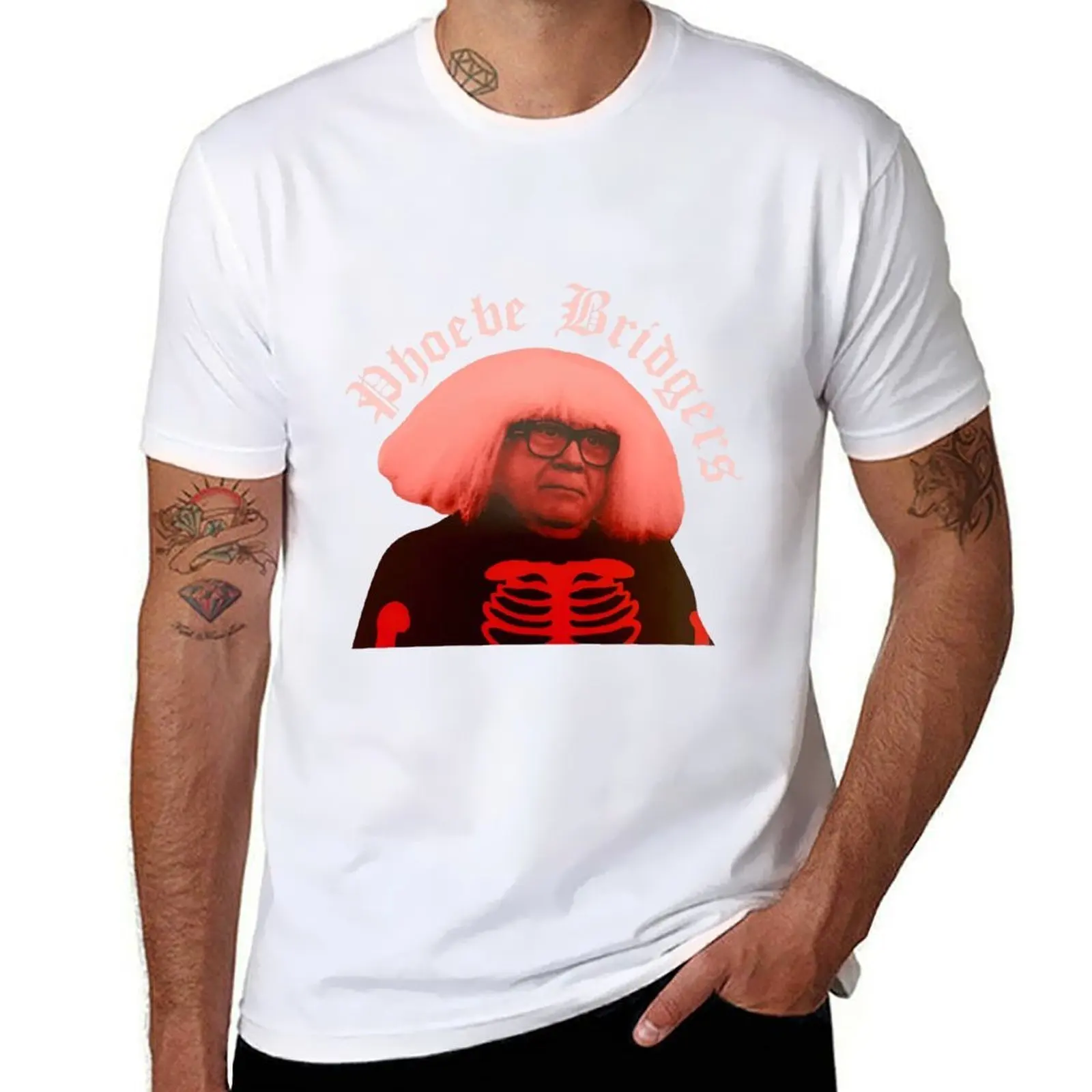 

Phoebe Bridgers Ongo Gablogian T-Shirt Graphic Print Short Sleeve T-Shirt