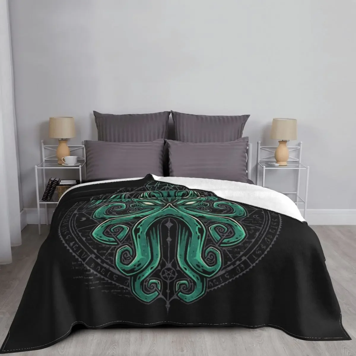 Great Cthulhu Fuzzy Blankets Lovecraft Occult Horror Customized Throw Blanket for Sofa Bedding Lounge 125*100cm Rug Piece