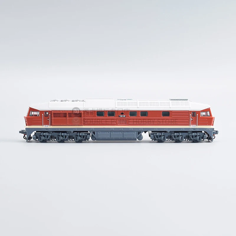 1:87 Scale Diecast Alloy TE109 Soviet Passenger Transport Train Toys Cars Model JLKN019 Classics Adult Souvenir Gifts Display